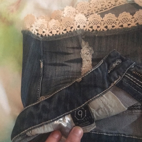 Empyre dark denim short shorts crochet detailing 9 - Picture 3 of 3